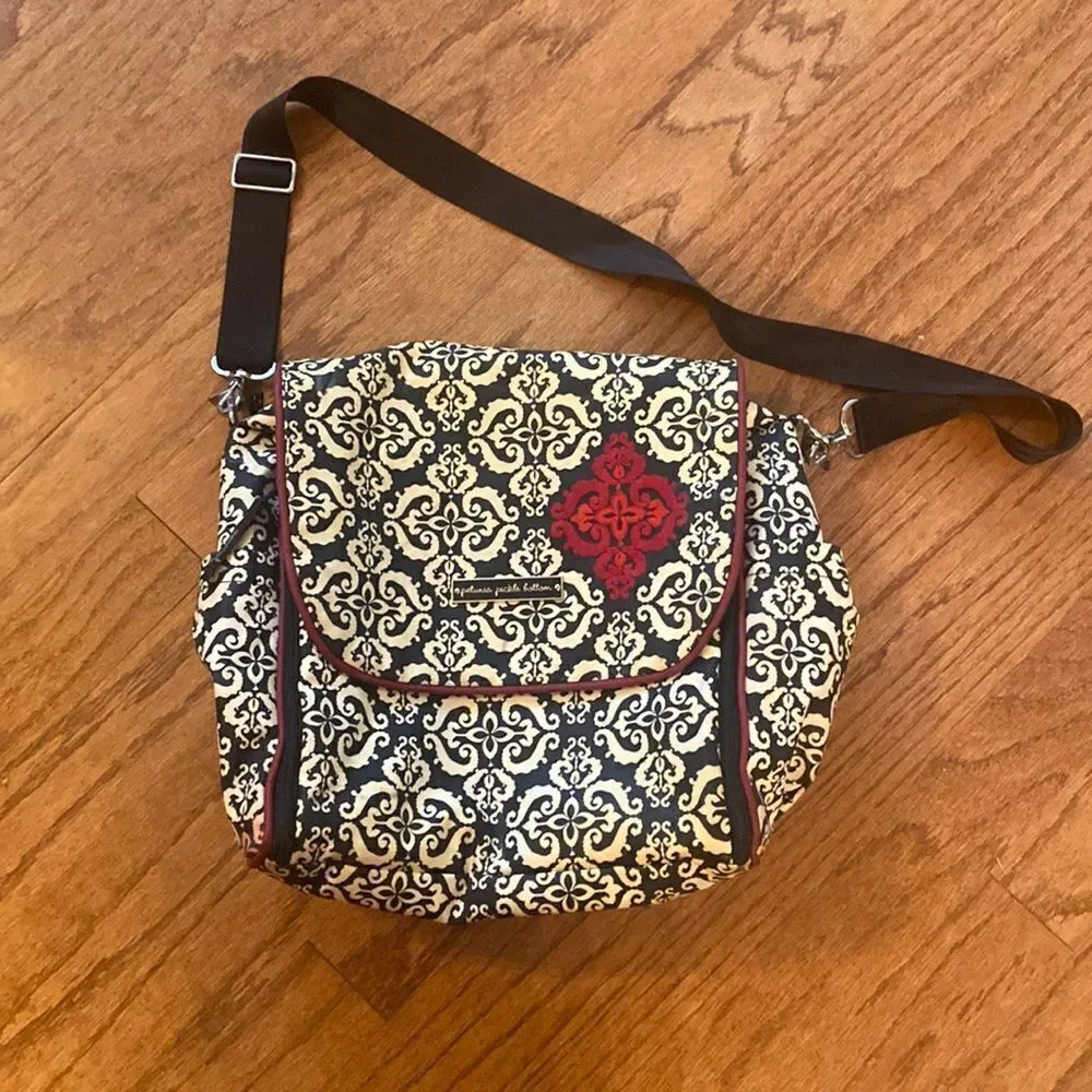 Petunia Pickle Bottom diaper bag, excellent condition black, white, and burgundy